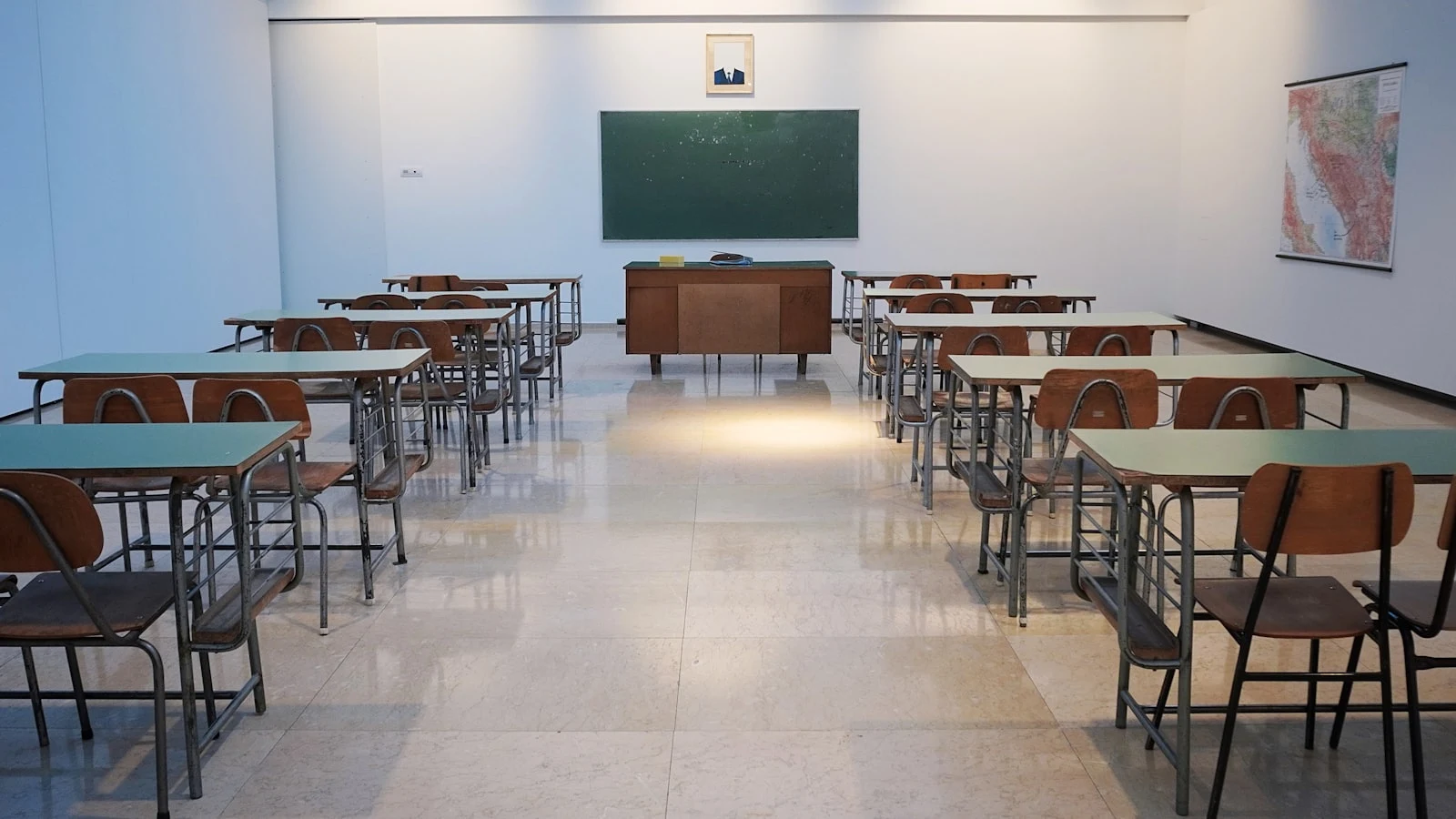 Moderní škola a vedení školy